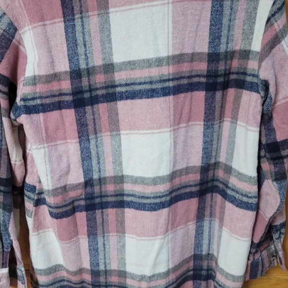 Eden and Olivia flannel shirt women’s size medium - Picture 4 of 8